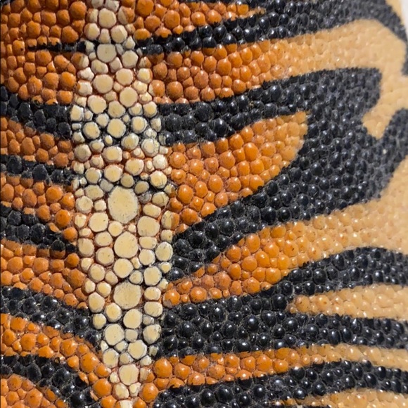 Custom made boots with matching belt tiger stripes - Picture 6 of 17